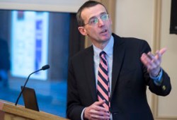 220587_026_gspia_0043